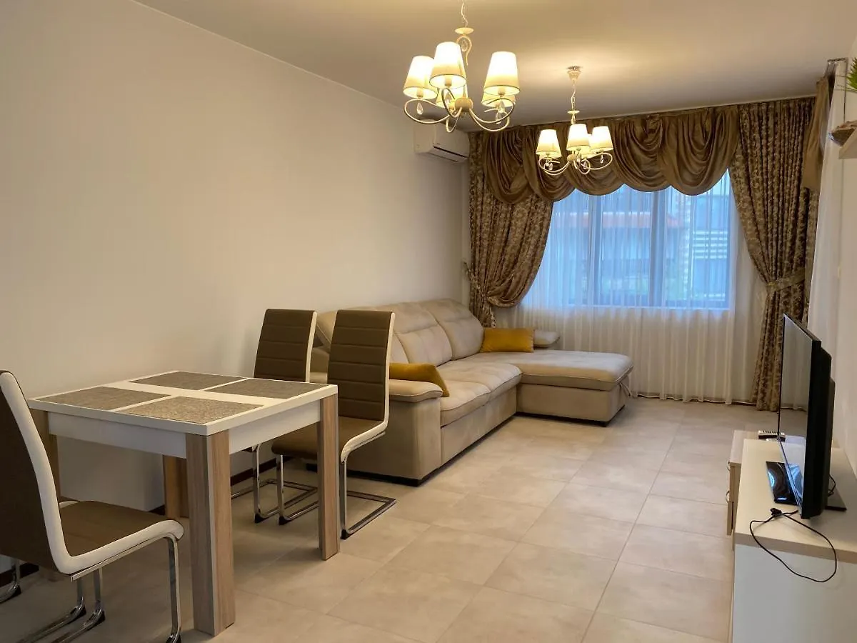 Green Paradise Complex Apartment Primorsko