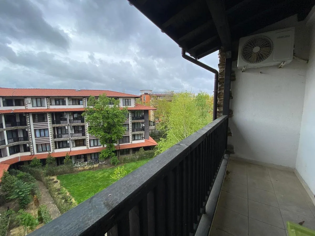 Green Paradise Complex Primorsko Apartment