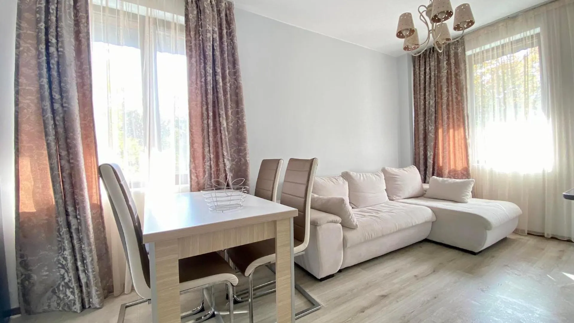 Green Paradise Complex Apartment Primorsko